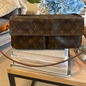 Louis Vuitton Viva Cite Handbag MonogramCanvas MM Brown